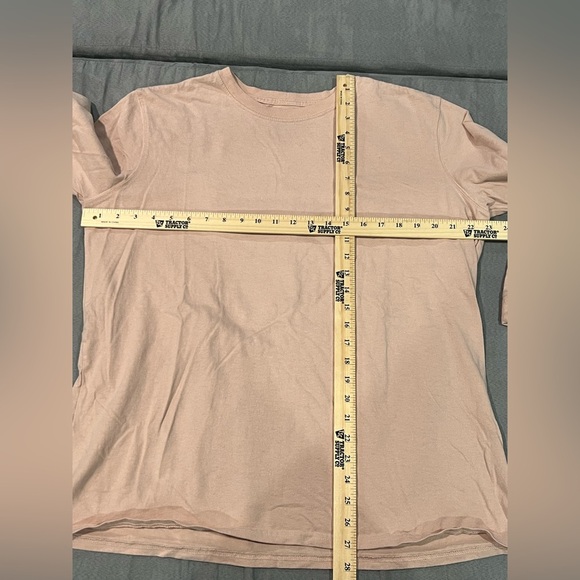 Carhartt Pink Long Sleeve Logo Tee Loose Fit size XL - Picture 6 of 6